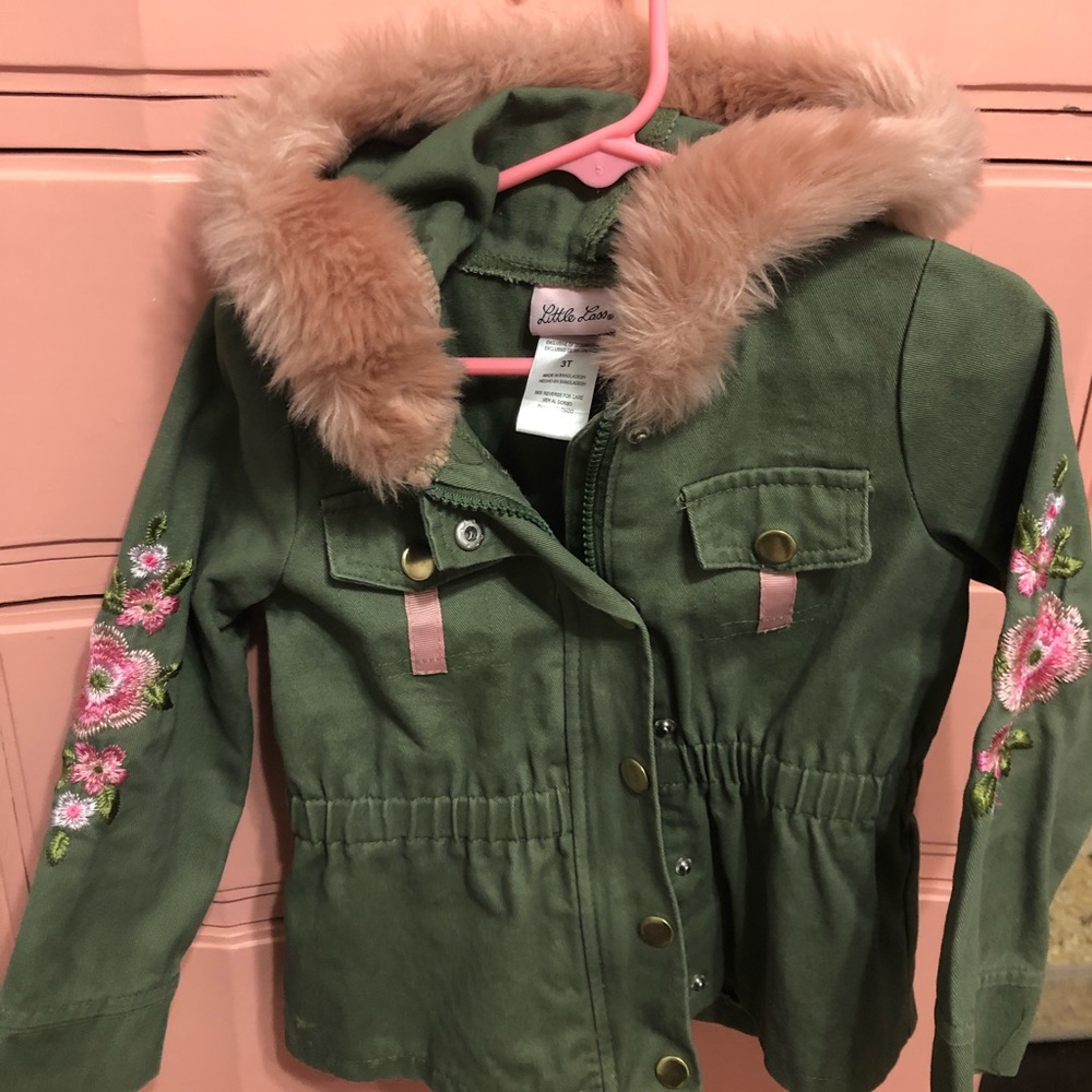 Girls jean jacket with pink fur